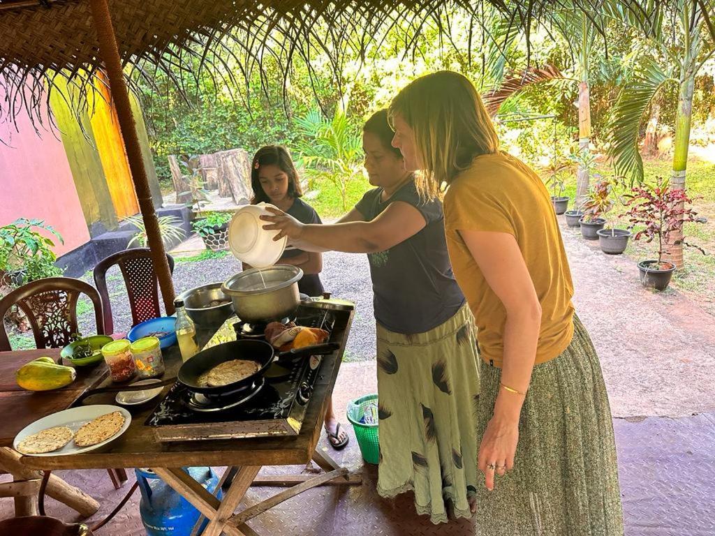 אנוראדפורה Gimanhala Cottage & Cookary Class מראה חיצוני תמונה