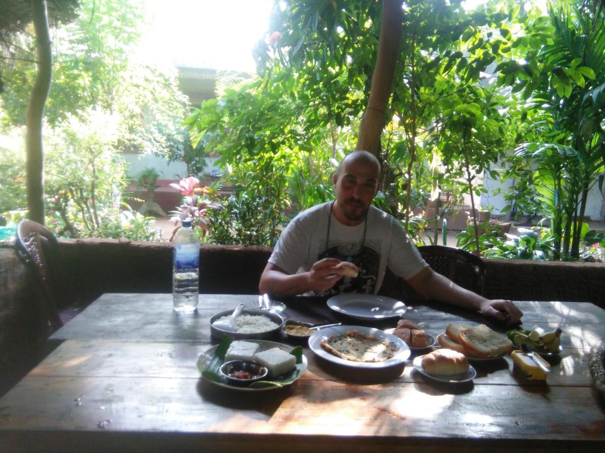 אנוראדפורה Gimanhala Cottage & Cookary Class מראה חיצוני תמונה